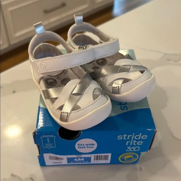 New Stride Rite Silver and White Toddler Sandals - Picture 1 of 3